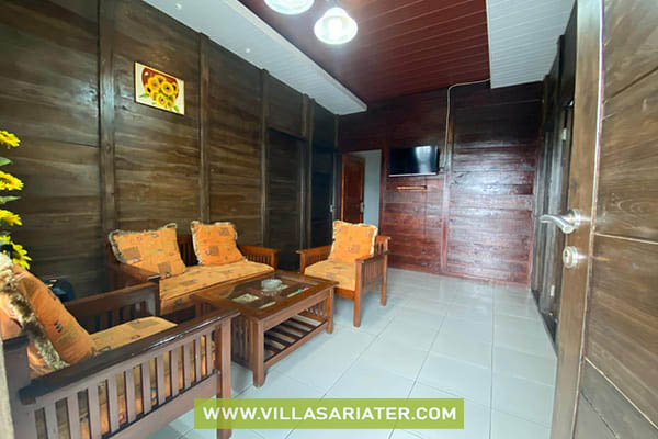 Villa Agata Ciater untuk 15 orang