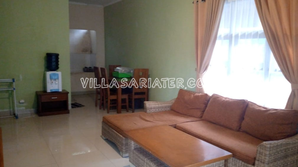 Villa Murah di ciater 10 orang ada 2 kamar