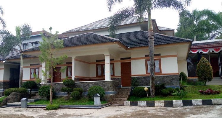 sewa villa pondok desa di ciater